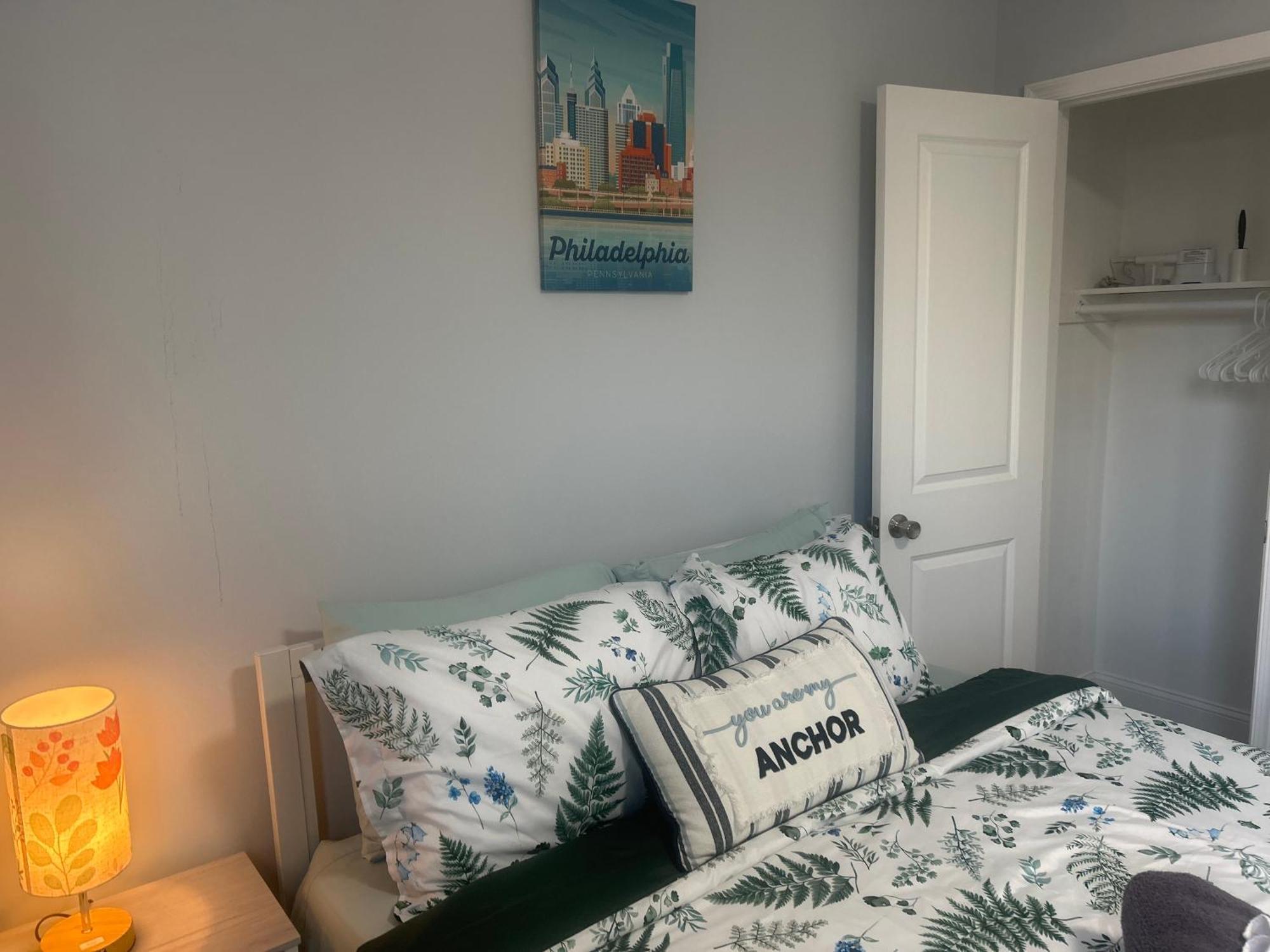 Apartment Cozy 2-3 Bedroom In Center City! Philadelphia